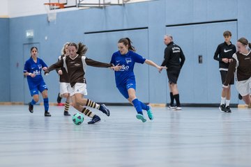 Bild 566 - C-Juniorinnen Loewinnen Cup